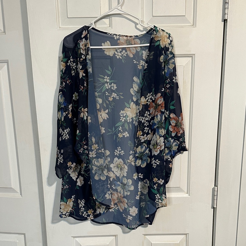 Floral duster size XL women’s MK